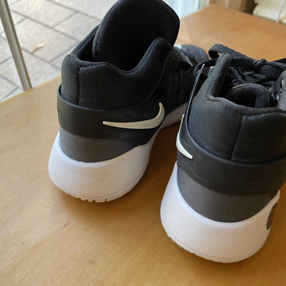 NIKE KD Trey 5 VII Size 12C - Picture 3 of 6